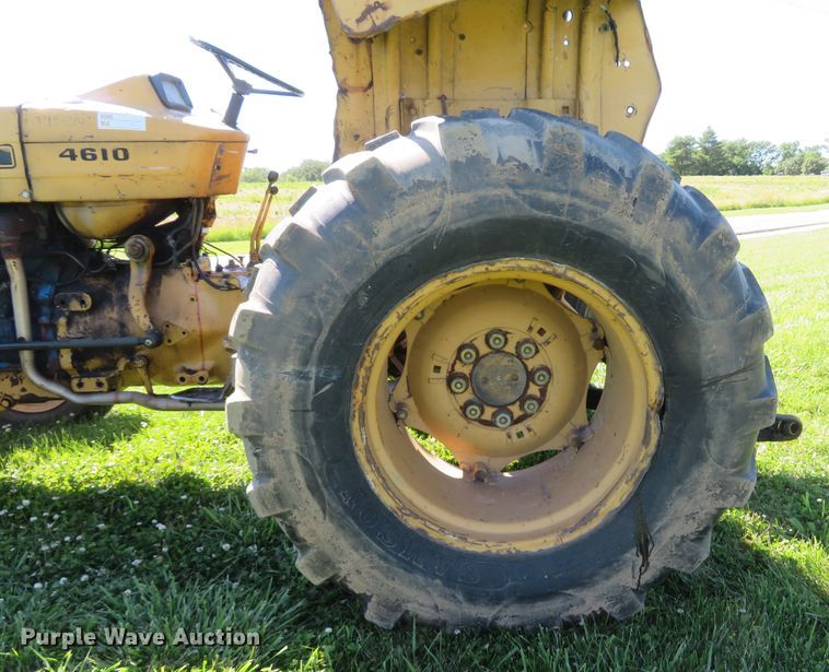 image for item DH1024 Ford 4610  tractor