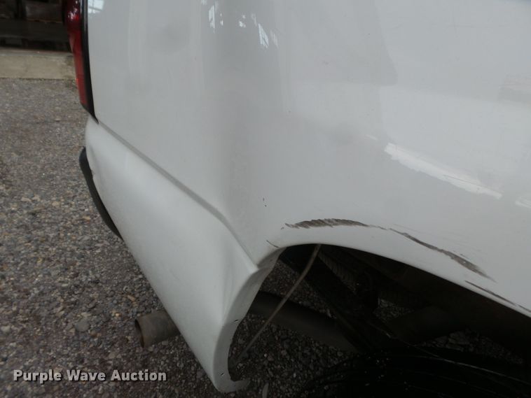 image for item DH3774 2004 Chevrolet Silverado 1500  Ext. Cab pickup truck