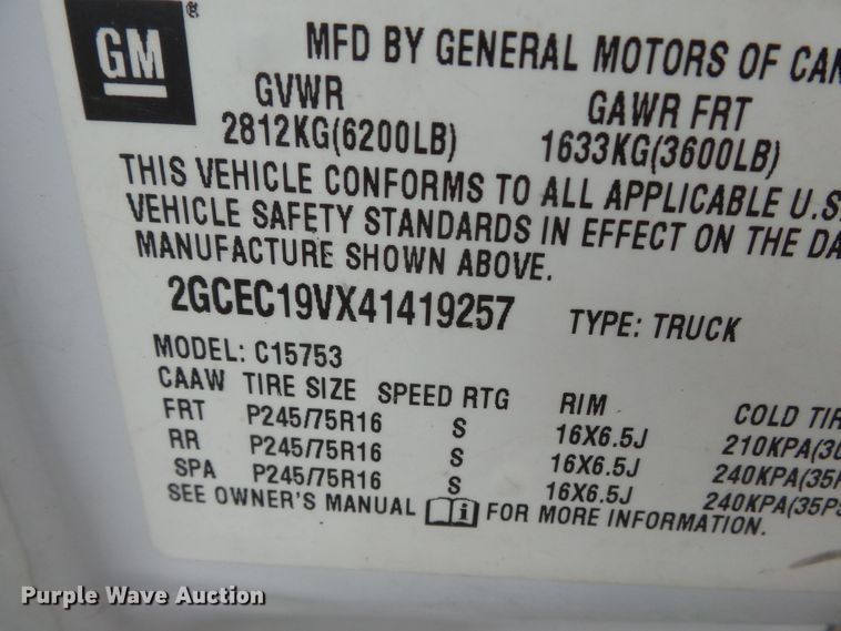 image for item DH3774 2004 Chevrolet Silverado 1500  Ext. Cab pickup truck