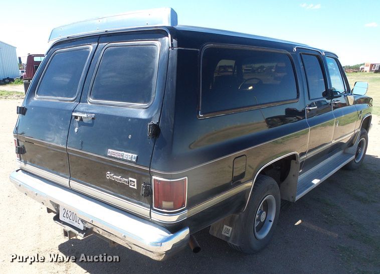 image for item DH4954 1984 Chevrolet K10 Suburban  SUV