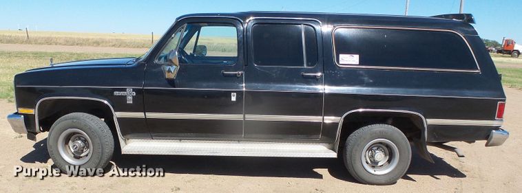 image for item DH4954 1984 Chevrolet K10 Suburban  SUV