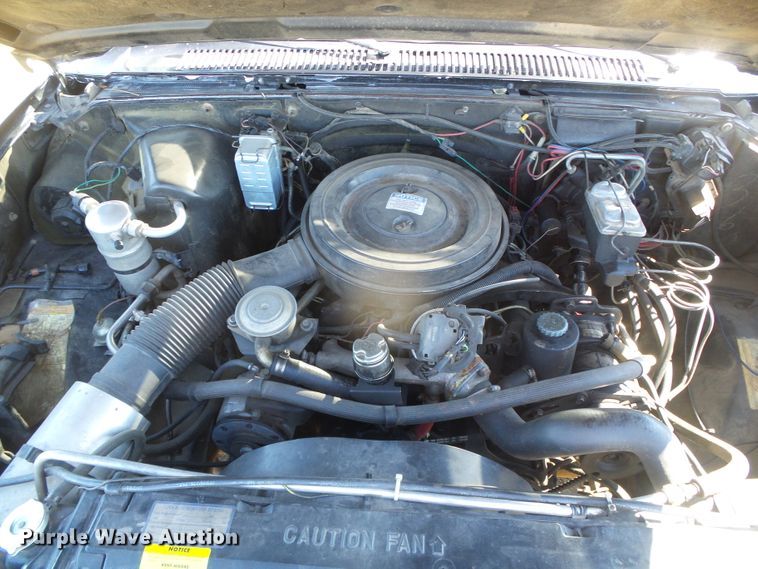 image for item DH4954 1984 Chevrolet K10 Suburban  SUV