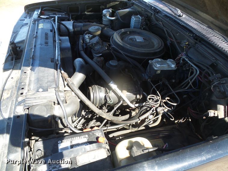 image for item DH4954 1984 Chevrolet K10 Suburban  SUV