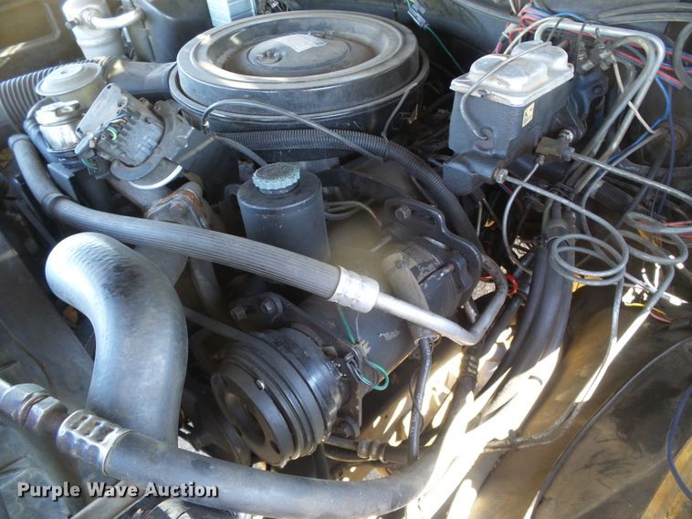 image for item DH4954 1984 Chevrolet K10 Suburban  SUV