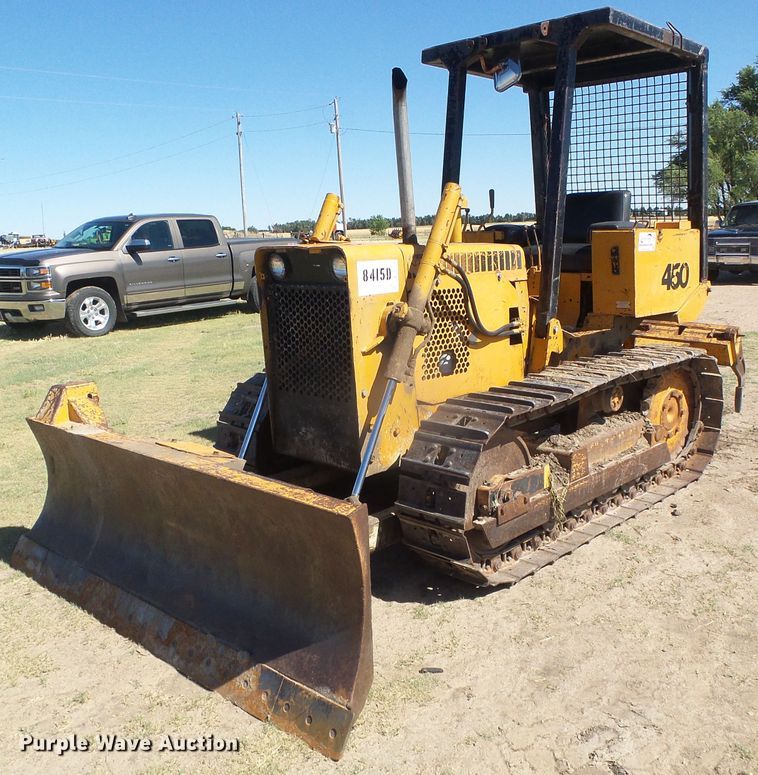 image for item DH4955 1977 Case 450  dozer