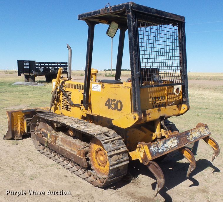 image for item DH4955 1977 Case 450  dozer
