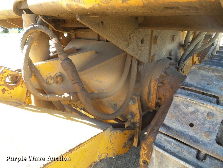 image for item DH4955 1977 Case 450  dozer