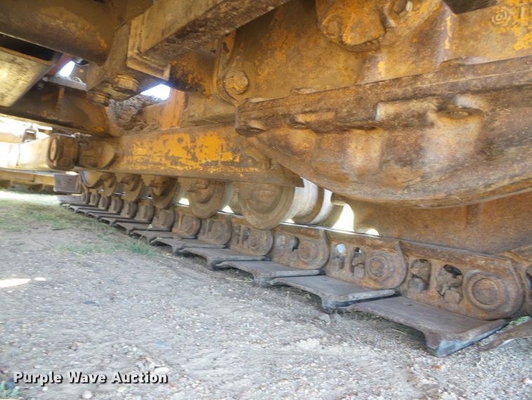 image for item DH4955 1977 Case 450  dozer