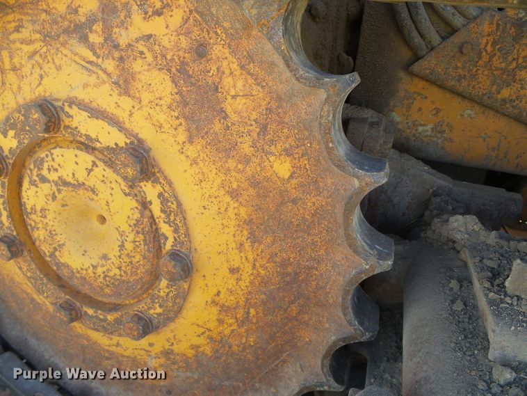 image for item DH4955 1977 Case 450  dozer