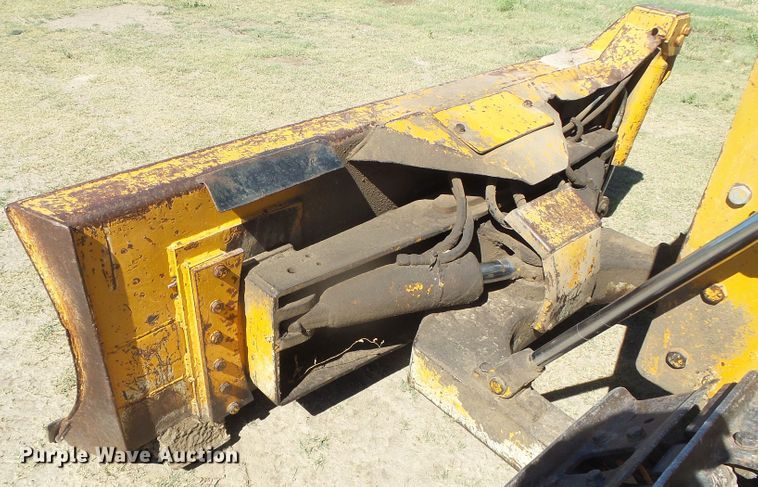 image for item DH4955 1977 Case 450  dozer