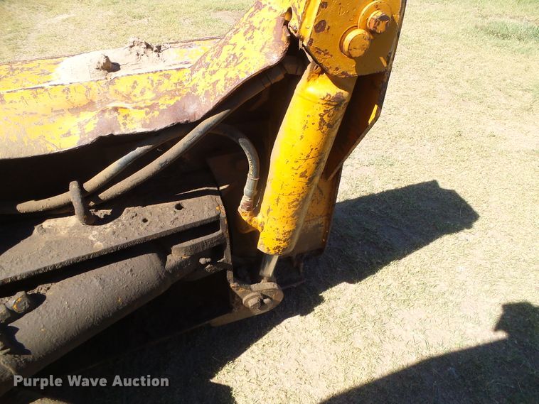 image for item DH4955 1977 Case 450  dozer