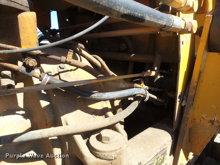 image for item DH4955 1977 Case 450  dozer