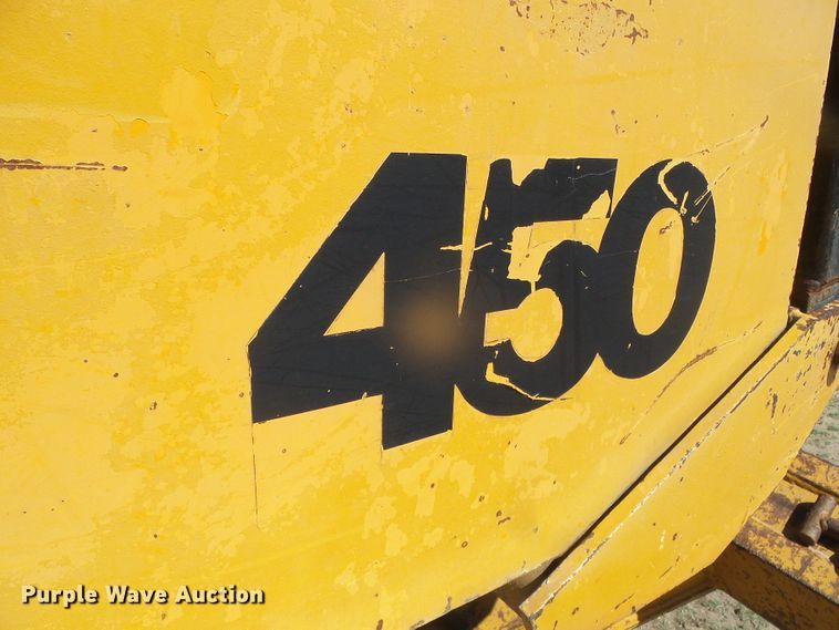 image for item DH4955 1977 Case 450  dozer