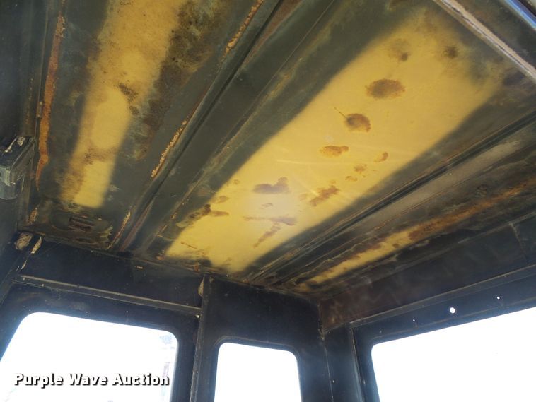 image for item DH4955 1977 Case 450  dozer