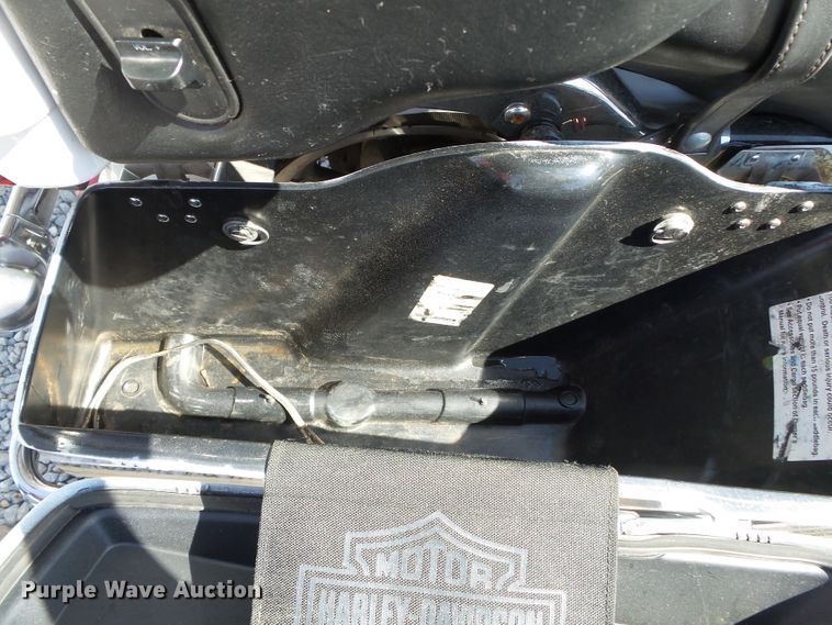 image for item DH7898 2008 Harley Davidson FLHTCU Ultra Classic motorcycle