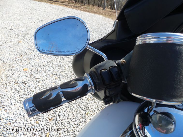 image for item DH7898 2008 Harley Davidson FLHTCU Ultra Classic motorcycle