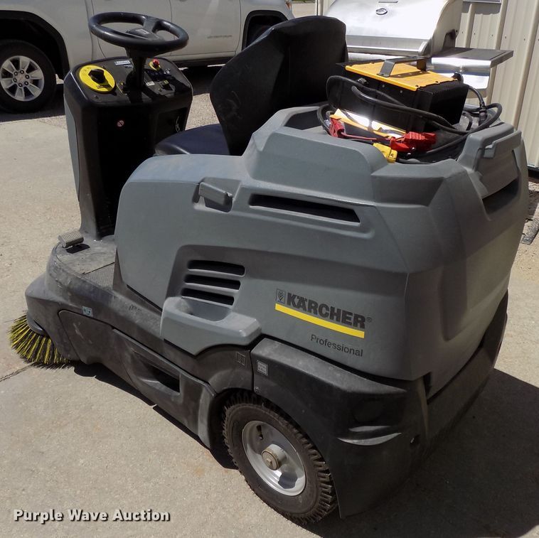 image for item DO9315 Karcher Professional KM90/60R floor scrubber