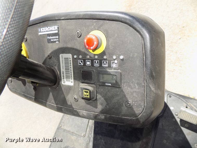 image for item DO9315 Karcher Professional KM90/60R floor scrubber