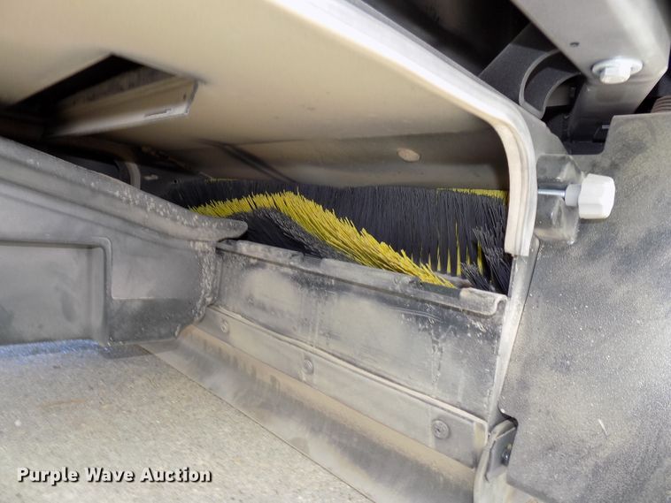 image for item DO9315 Karcher Professional KM90/60R floor scrubber