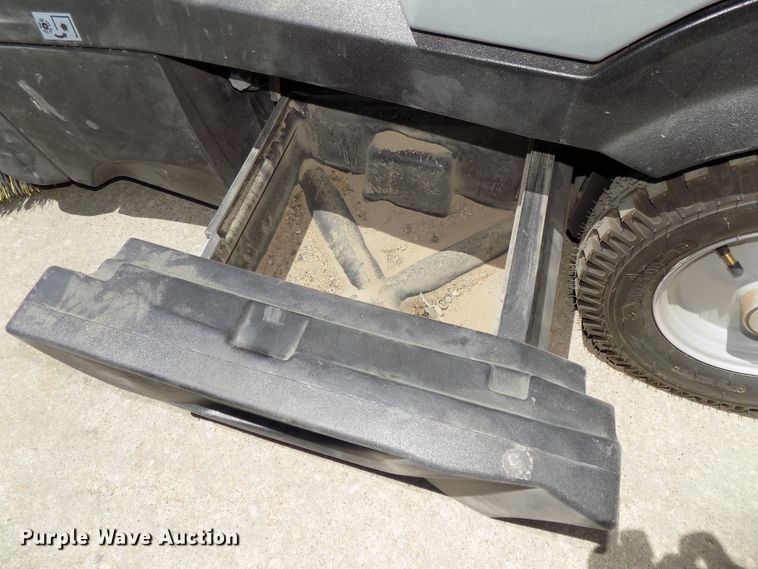 image for item DO9315 Karcher Professional KM90/60R floor scrubber