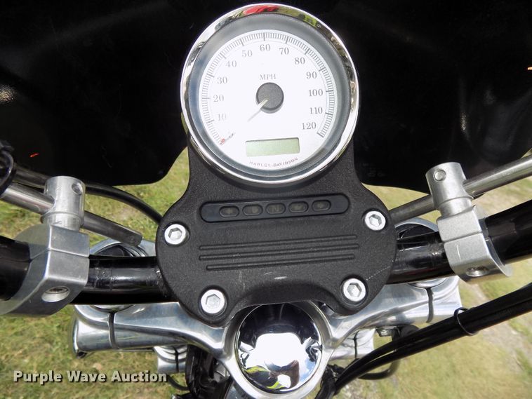 image for item DO9316 2009 Harley Davidson Dyna Super Glide FXDG motorcycle