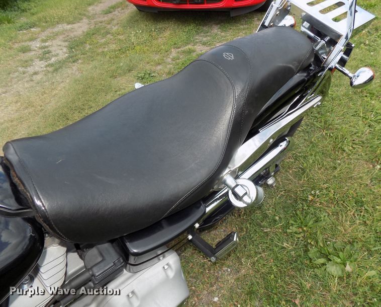 image for item DO9316 2009 Harley Davidson Dyna Super Glide FXDG motorcycle