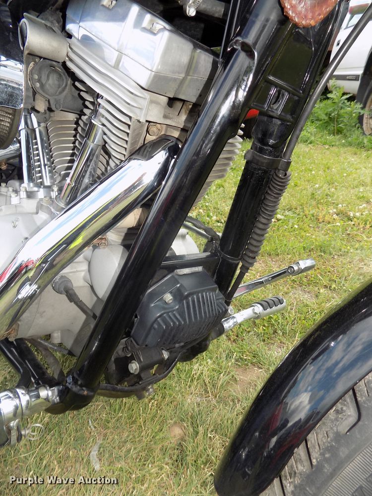 image for item DO9316 2009 Harley Davidson Dyna Super Glide FXDG motorcycle