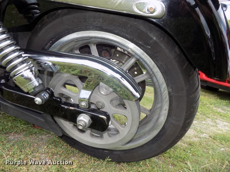 image for item DO9316 2009 Harley Davidson Dyna Super Glide FXDG motorcycle