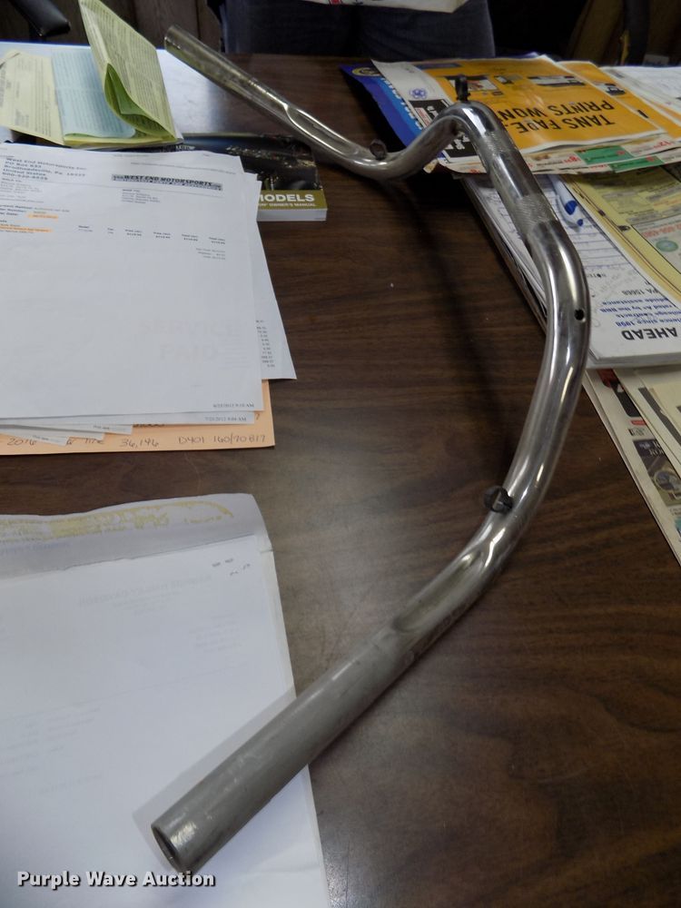 image for item DO9316 2009 Harley Davidson Dyna Super Glide FXDG motorcycle