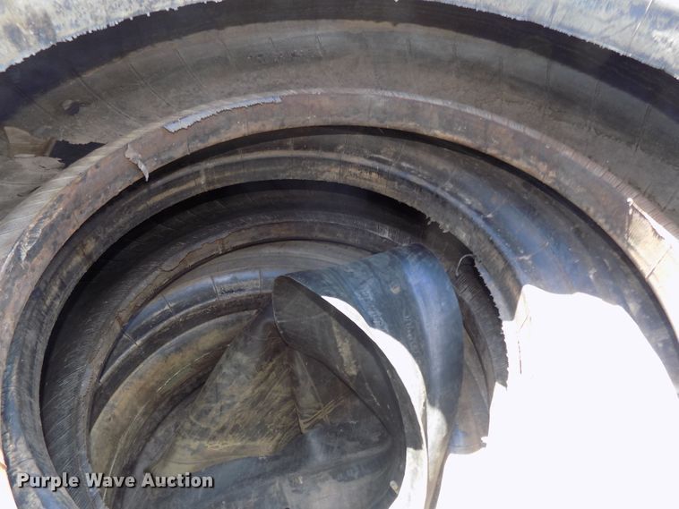 image for item DO9339 (4) 12.00x20 tires