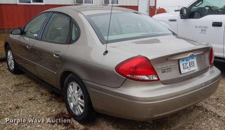 image for item DW9634 2005 Ford Taurus