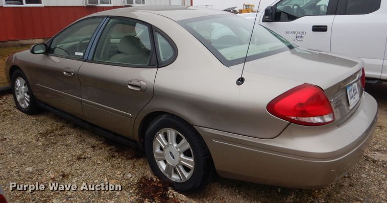 image for item DW9634 2005 Ford Taurus