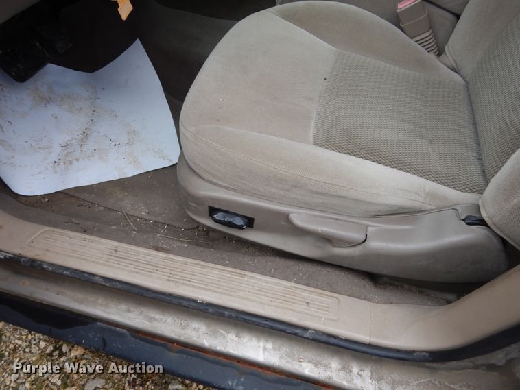 image for item DW9634 2005 Ford Taurus