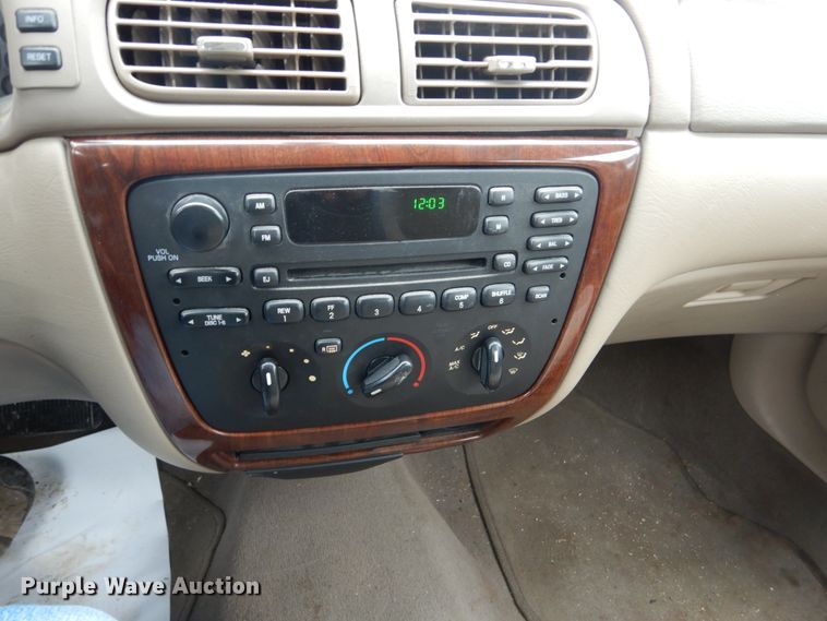 image for item DW9634 2005 Ford Taurus