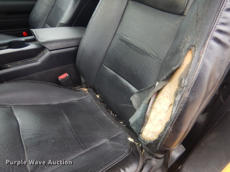 image for item FA9364 2006 Ford Mustang  convertible