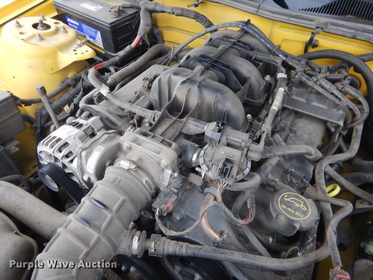 image for item FA9364 2006 Ford Mustang  convertible