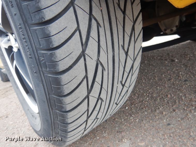 image for item FA9364 2006 Ford Mustang  convertible