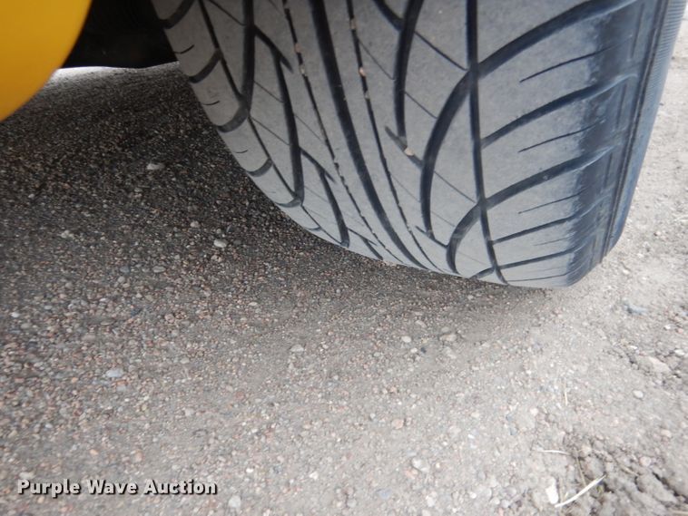 image for item FA9364 2006 Ford Mustang  convertible