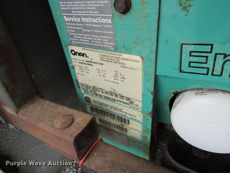 image for item FD9476 2000 Magnum Zanzibar Safari  rv