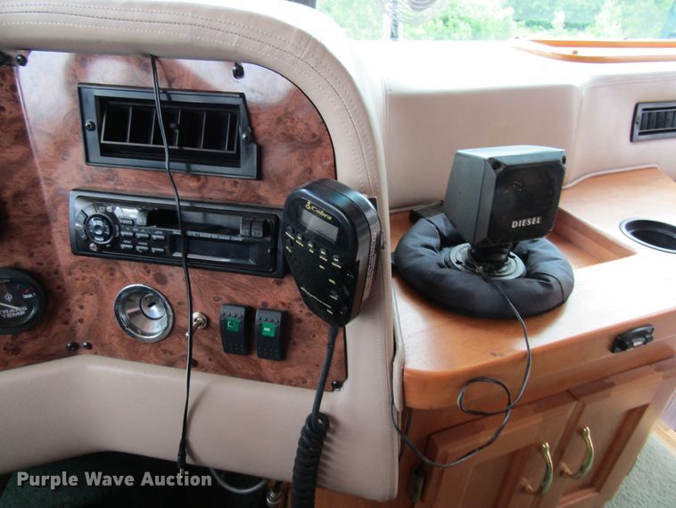 image for item FD9476 2000 Magnum Zanzibar Safari  rv