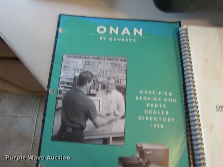 image for item FD9476 2000 Magnum Zanzibar Safari  rv