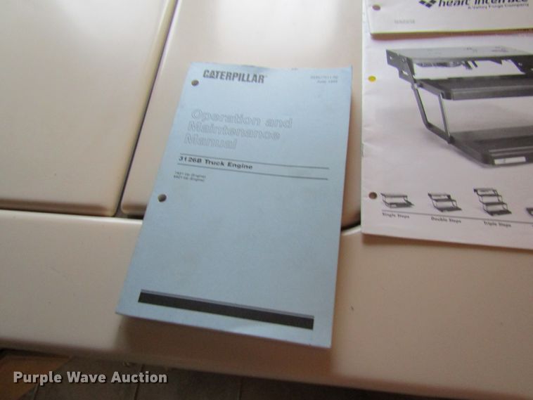 image for item FD9476 2000 Magnum Zanzibar Safari  rv