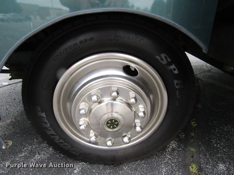 image for item FD9476 2000 Magnum Zanzibar Safari  rv