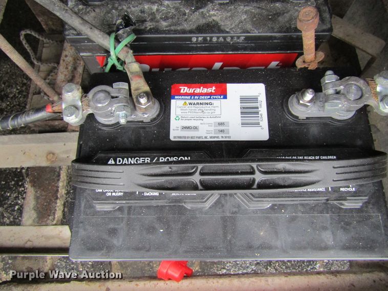 image for item FD9477 2000 Damon Escaper  rv