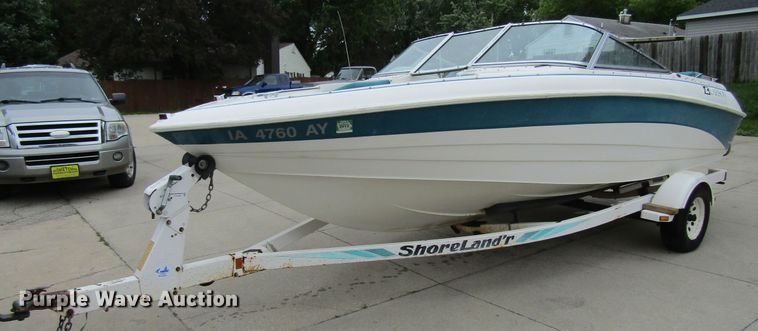 image for item FD9480 1993 Larson  boat
