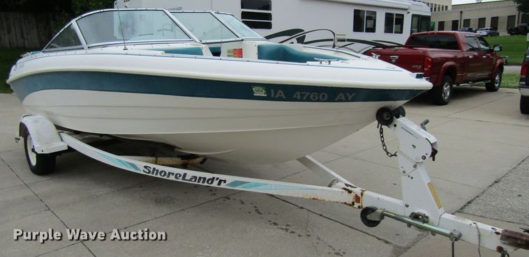 image for item FD9480 1993 Larson  boat