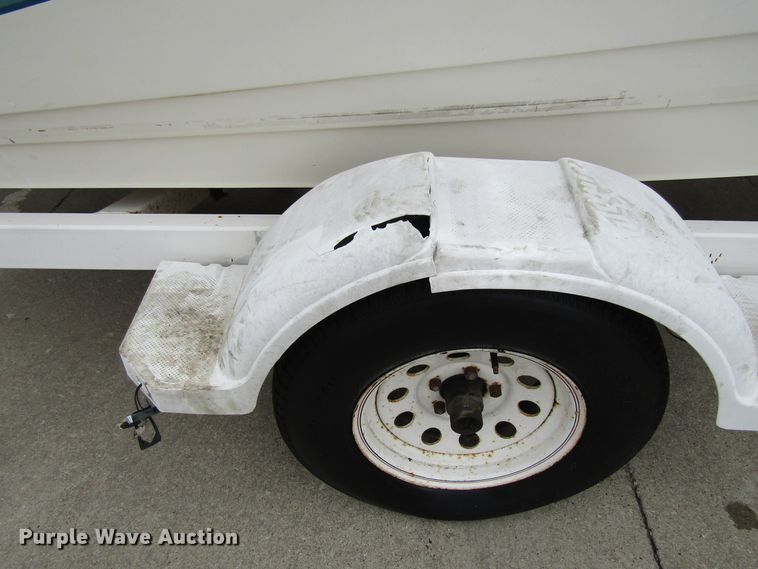 image for item FD9480 1993 Larson  boat