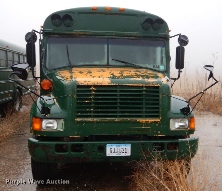 image for item FX9000 1995 International 3800B  school bus