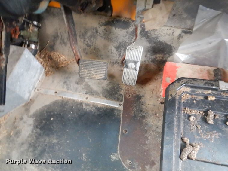 image for item FX9000 1995 International 3800B  school bus