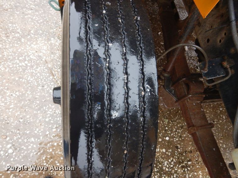 image for item FX9000 1995 International 3800B  school bus